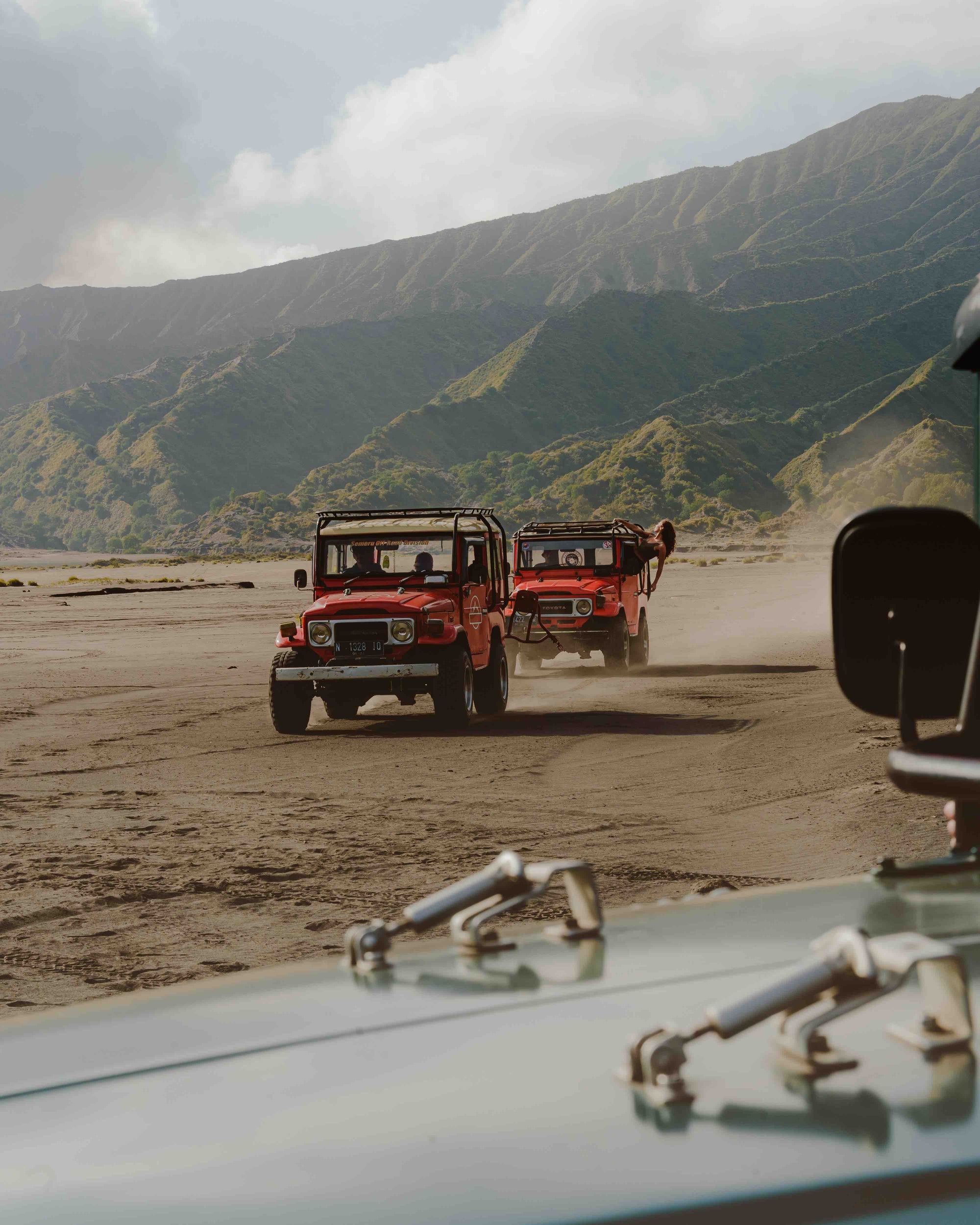 📈 The more we travel, the less there is to see 📉